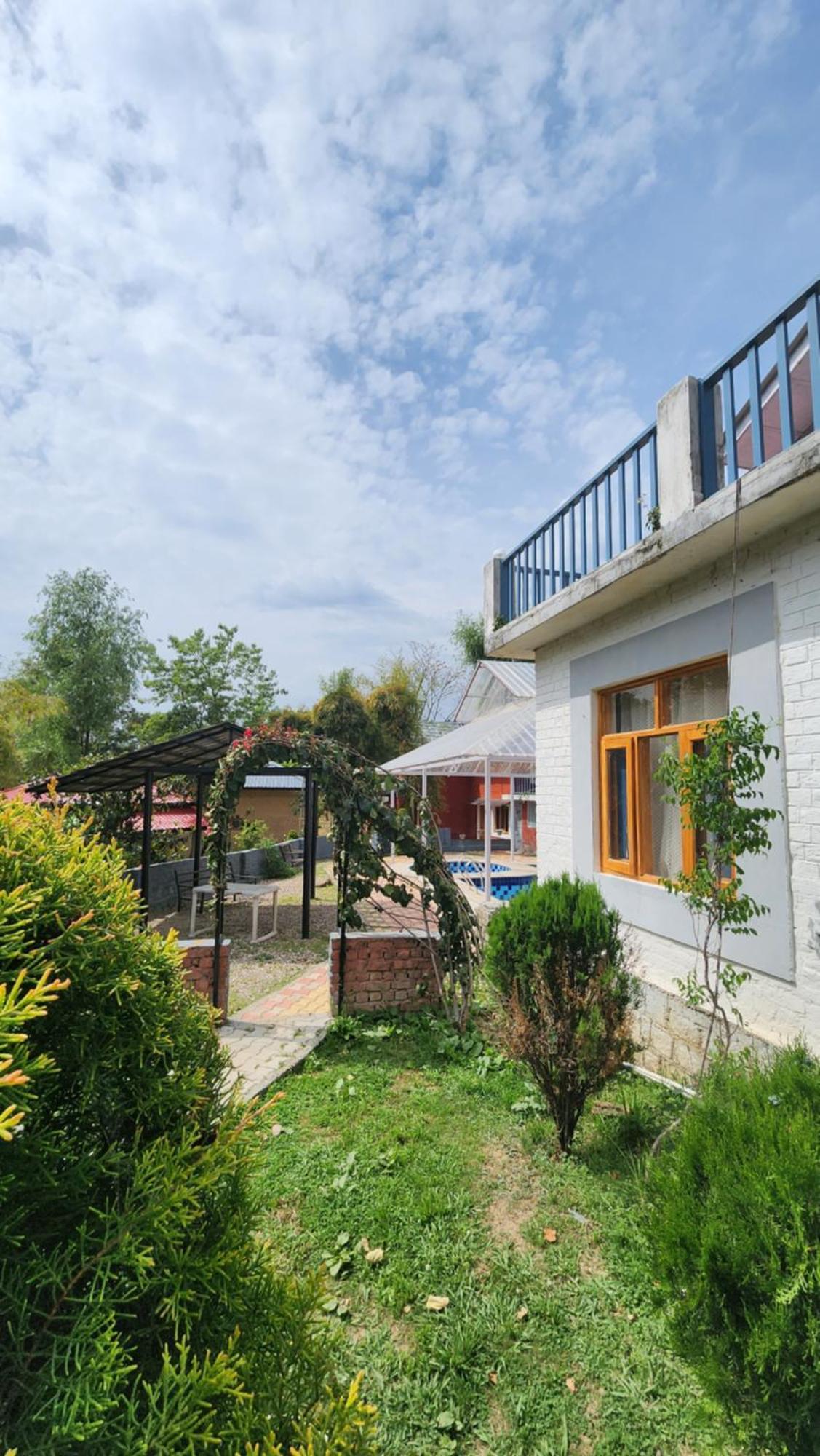 Namlang Resort Bīr Zewnętrze zdjęcie