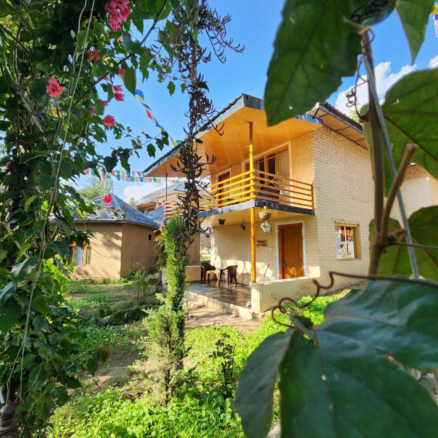 Namlang Resort Bīr Zewnętrze zdjęcie