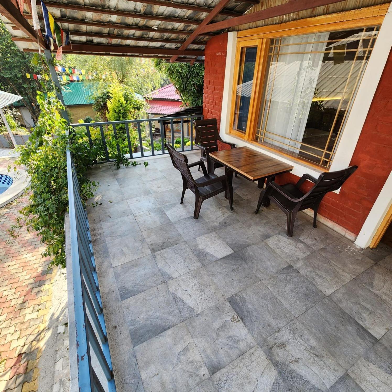 Namlang Resort Bīr Zewnętrze zdjęcie