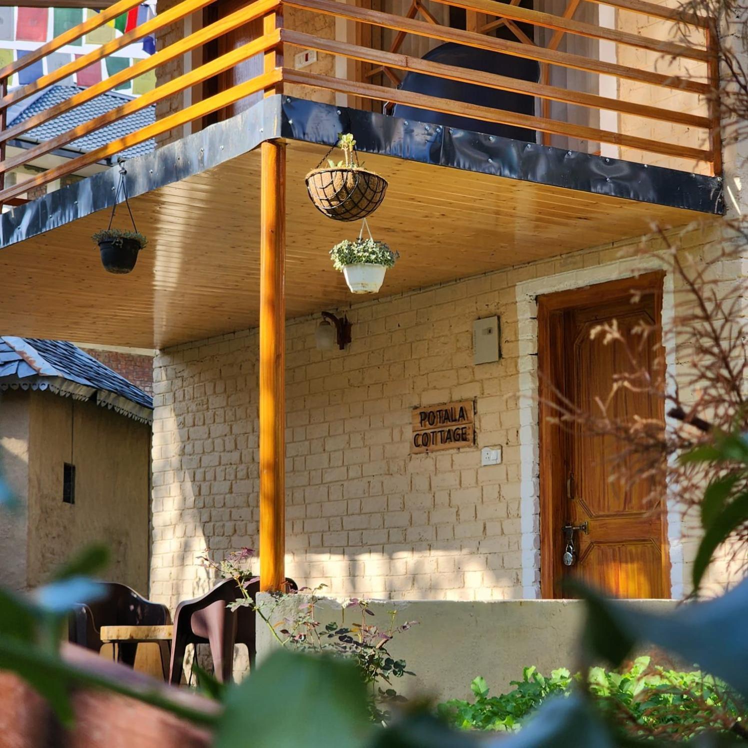Namlang Resort Bīr Zewnętrze zdjęcie
