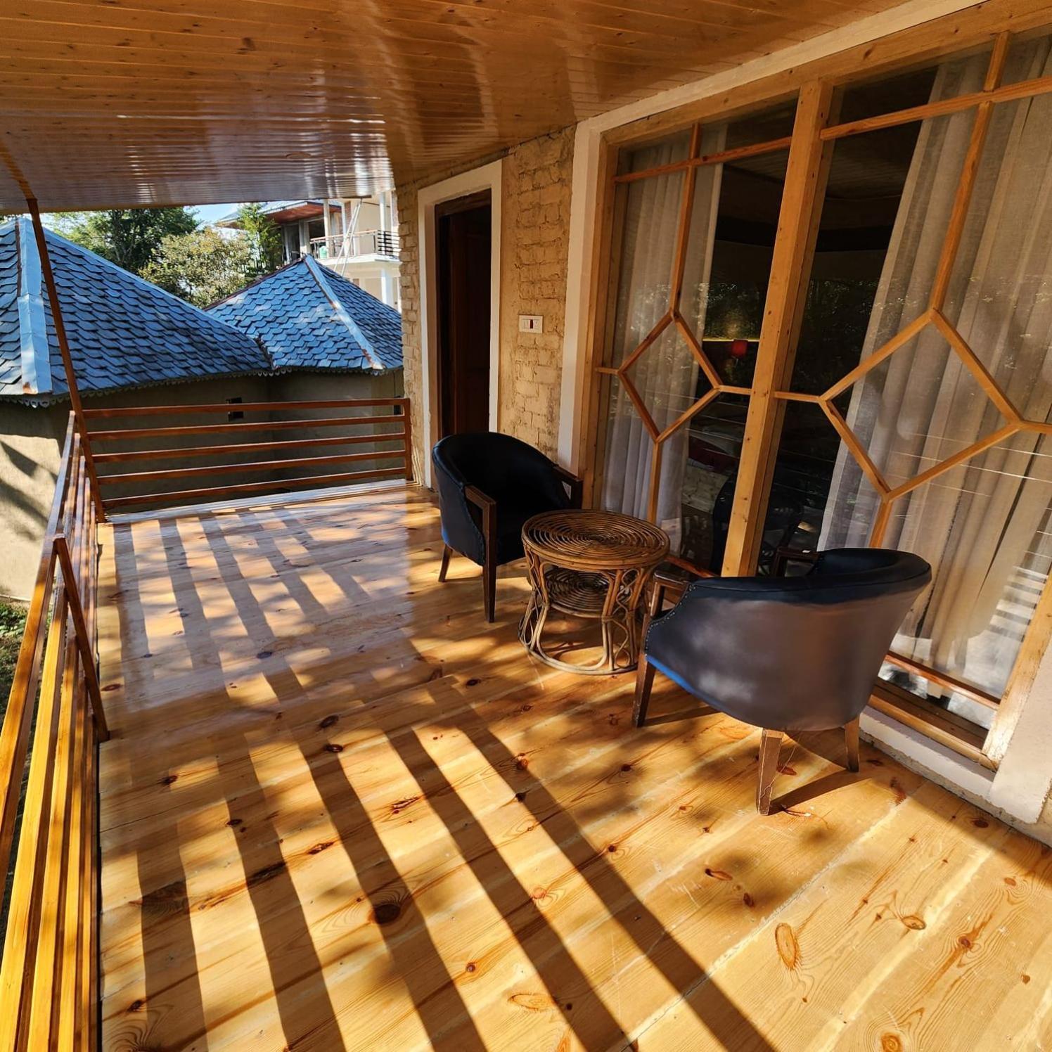 Namlang Resort Bīr Zewnętrze zdjęcie